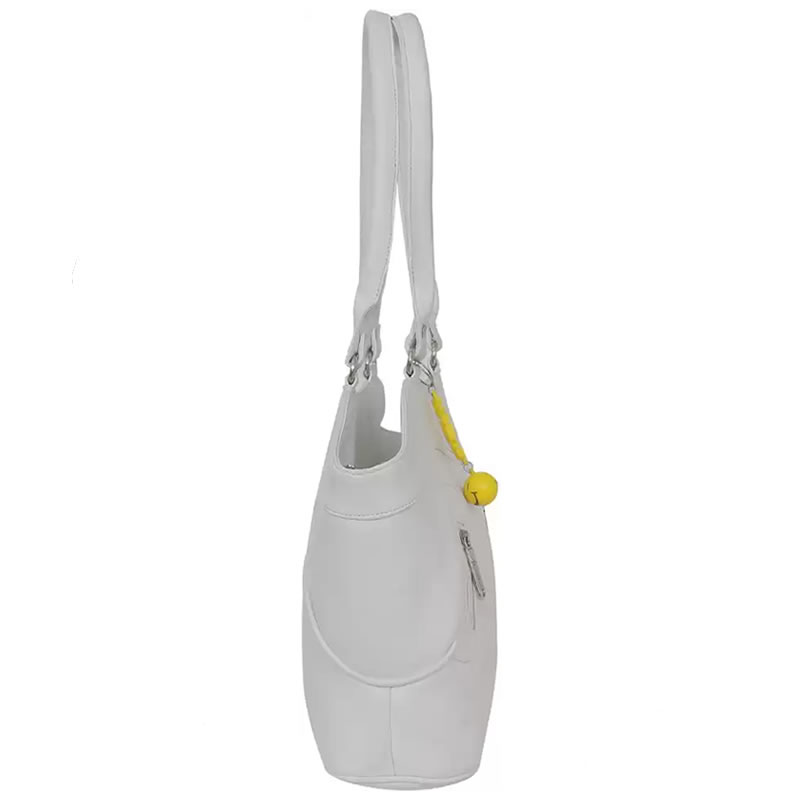 White Casual Wear Plain Dyed Leather Shoulder Bag With Zipper Closure at  Best Price in Mumbai | Bagzone Lifestyles Pvt. Ltd.